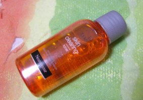 뉴트로지나스킨클리어링1