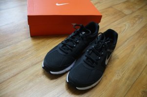 나이키리렌트리스3