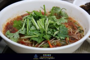 그냥 걸어가, 뛰지 말고, 다쳐! - 포토세상